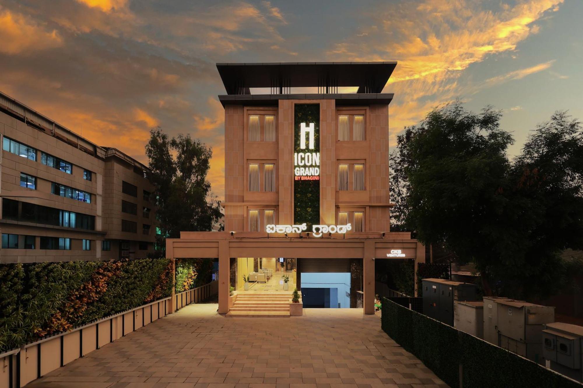 Icon Grand Hotel By Bhagini Bangalore Ngoại thất bức ảnh