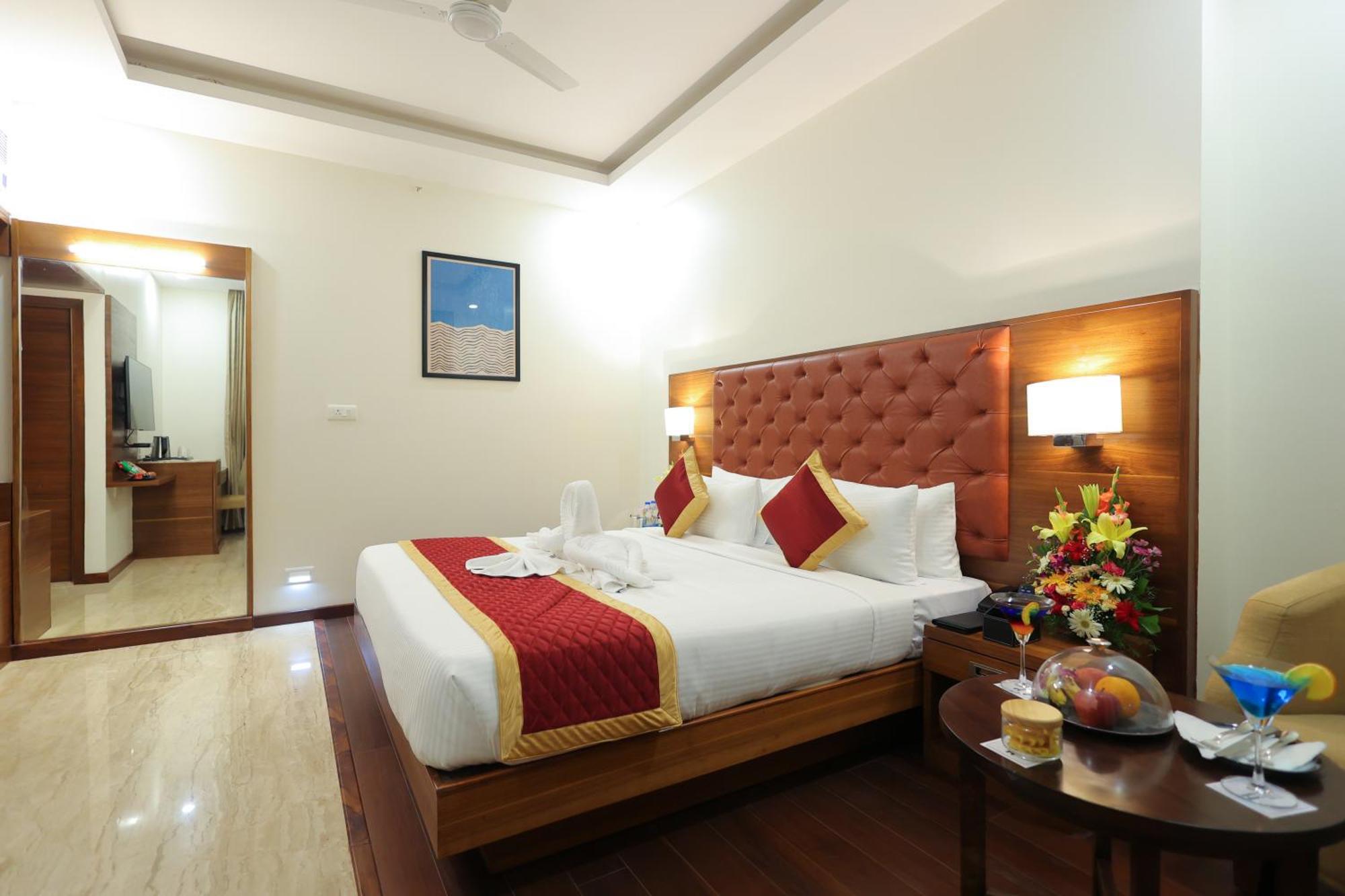 Icon Grand Hotel By Bhagini Bangalore Ngoại thất bức ảnh