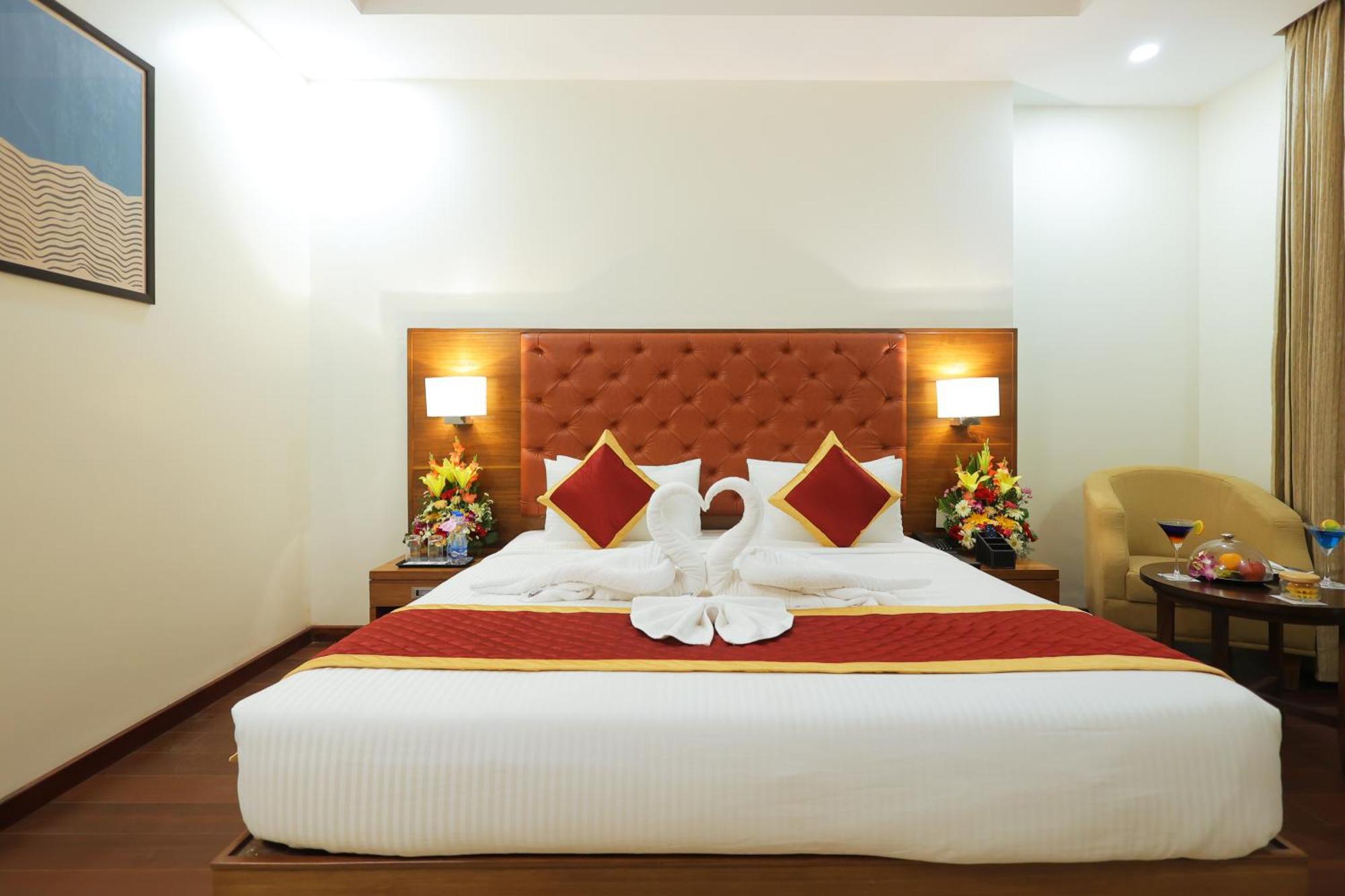 Icon Grand Hotel By Bhagini Bangalore Ngoại thất bức ảnh